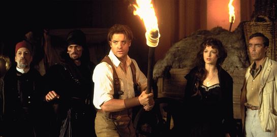 Brendan Fraser και Rachel Weisz θα αναστήσουν ένα θρυλικό franshise