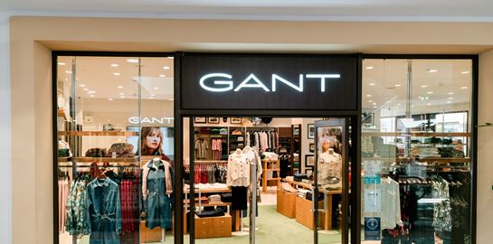Η GANT παρουσιάζει το ανανεωμένο Outlet κατάστημά της στο Designer Outlet Athens με το νέο global concept της μάρκας