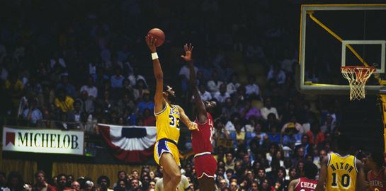 Kareem Abdul-Jabbar: Ο άνθρωπος που με το hook του άγγιξε τον ουρανό