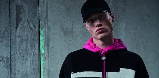 Αν θέλεις ρούχα που ξεχωρίζουν βρήκαμε τη συλλογή που πρέπει να αποκτήσεις