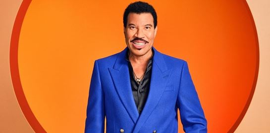 Όσα έμαθε η ζωή στον Lionel Richie