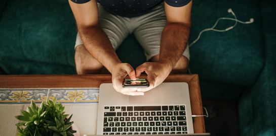 Πώς να διαβάζεις μηνύματα στο Whatsapp χωρίς να το ξέρει ο αποστολέας