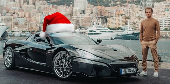 O Nico Rosberg κλειδώθηκε έξω από το Rimac Nevera