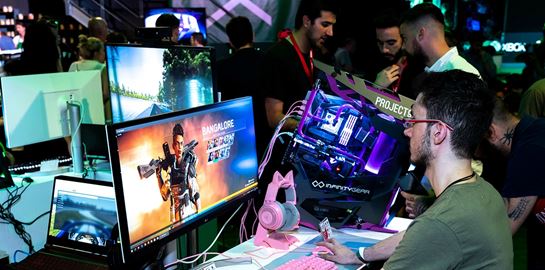 Ρεκόρ με 10.000 gamers στο Xbox Arena Festival