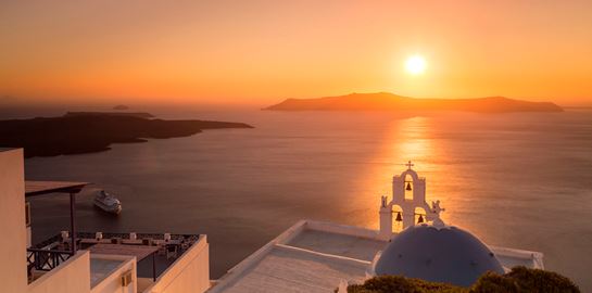 Το ηλιοβασίλεμα της Σαντορίνης live από το Reuters