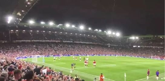 Σε αυτό το μπαρ, βλέπεις μπάλα σα να είσαι μέσα στο γήπεδο