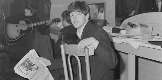 Εye yoga, η άσκηση που κάνει ο Paul McCartney για να μη φοράει γυαλιά