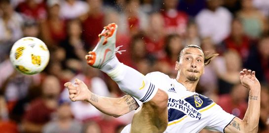 Ο Zlatan Ibrahimovic πέτυχε το 500ό γκολ της καριέρας του όπως ακριβώς έπρεπε