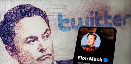 Τώρα ο Elon Musk λέει ότι βρήκε αντικαταστάτρια CEO για το Twitter