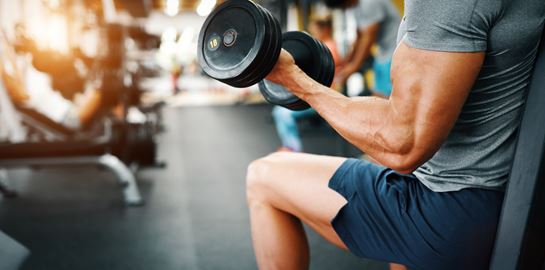 3 μυστικά για θεόρατα μπράτσα