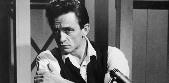 10 φωτογραφίες που αποδεικνύουν ότι ο Johnny Cash παραμένει θρύλος