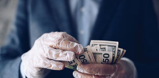 Τι δείχνει έρευνα για την ανθεκτικότητα του κορονοϊού στα χρήματα