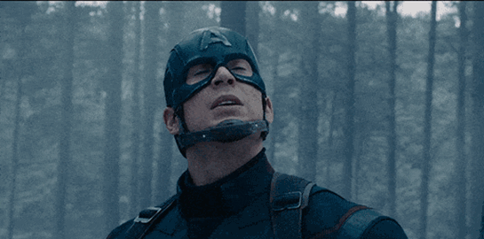 Το γυμνό του Chris Evans εναντίον του Donald Trump