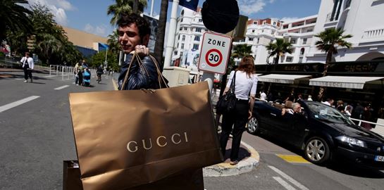 Εκπτώσεις Νοεμβρίου: Τι να αγοράσεις στις mid season sales