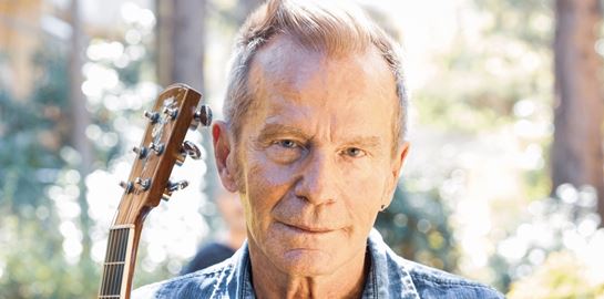 Μία &quot;Πέτρα Που Κυλάει&quot; για τον Βαγγέλη Γερμανό