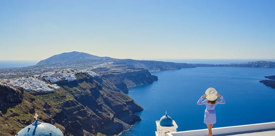 Ανοδική πορεία σημειώνουν οι κρατήσεις στον τουρισμό