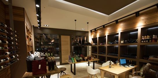 Μια οινική έκπληξη στη Λαμία