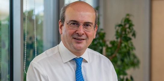 Ο Κωστής Χατζηδάκης πιστεύει στην πολιτική με αξίες και αποτελέσμα