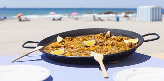 Πώς και πού θα φας την αυθεντική βαλενθιάνικη παέγια