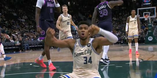 Πρόβλημα στο Μιλγουόκι: Ο Γιάννης Αντετοκούνμπο αποδοκίμασε το κοινό των Bucks