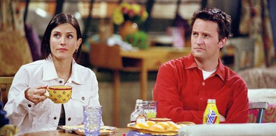 H Monica μόλις αποχαιρέτησε τον Chandler με μία μικρή αποκάλυψη