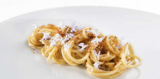 5 απροσδόκητα φαγητά που ψήνονται στα κάρβουνα