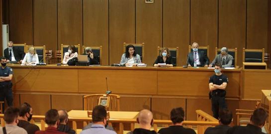 Τα εξωφρενικά αιτήματα των καταδικασθέντων Χρυσαυγιτών για τις αναστολές των ποινών