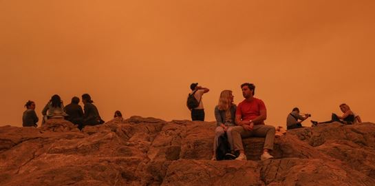 Το απόκοσμο timelapse βίντεο από την επέλαση της αφρικανικής σκόνης στην Αθήνα