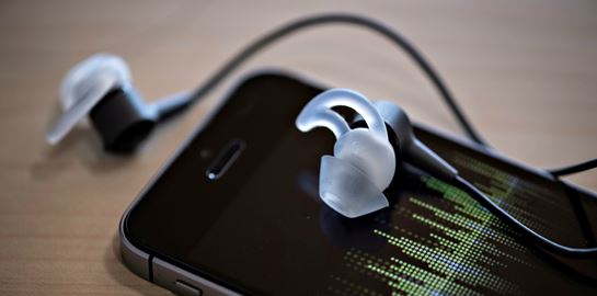 To Spotify βάζει στόχο τα podcasts κι όχι τη μουσική