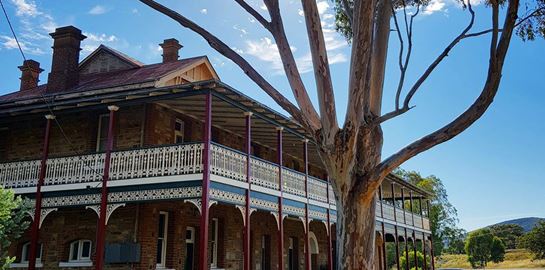 Ολόκληρο ξενοδοχείο πωλείται για 40 ευρώ στην Αυστραλία