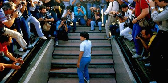 Πρώτες εικόνες του νέου ντοκιμαντέρ για τον Diego Maradona