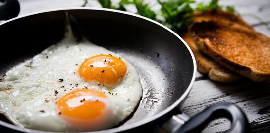 Αυγά στο πρωινό με 10 υγιεινούς τρόπους