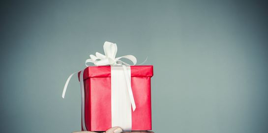 12 διαφορετικά δώρα για τις φετινές γιορτές