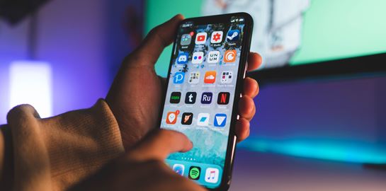 Αφού υπάρχουν εκατομμύρια apps, γιατί χρησιμοποιούμε συνεχώς τα ίδια;