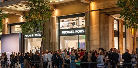 Ο Όμιλος Φάις εγκαινίασε το νέο κατάστημα Michael Kors στο κέντρο της Αθήνας