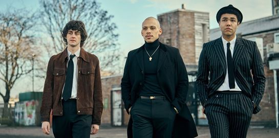 Πρώτη ματιά στο This Town του Steven Knight