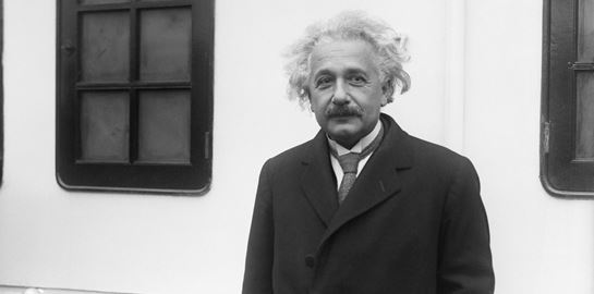 Η χειρόγραφη θεωρία της σχετικότητας του Albert Einstein αξίζει εκατομμύρια, στην κυριολεξία