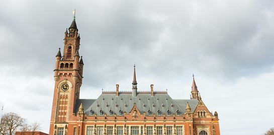 Στο Διεθνές Δικαστήριο της Χάγης το ζήτημα των θαλασσίων ζωνών Ελλάδας και Αλβανίας