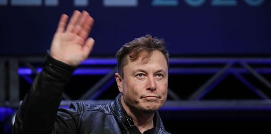 O Elon Musk μόλις έγινε κατά 6 δισ. δολάρια πλουσιότερος