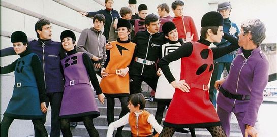 To ντοκιμαντέρ House of Cardin προσεχώς οnline