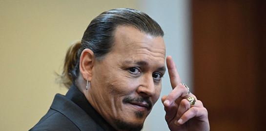 Ο Johnny Depp έζησε μία μίνι αποθέωση στις Κάννες