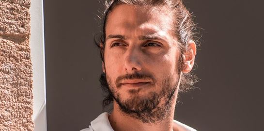 Η πειραγμένη ελληνική ζαχαροπλαστική του Κρίτωνα Πούλη