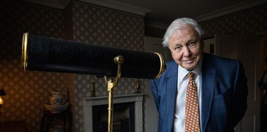 O Sir David Attenborough έσπασε το ρεκόρ της Jennifer Aniston στο Instagram