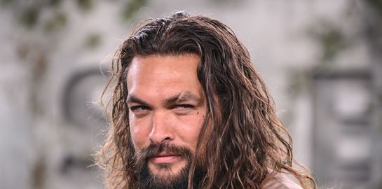 Ο Jason Momoa αποκάλυψε την αγαπημένη του μπύρα και το πρωινό που προτιμά