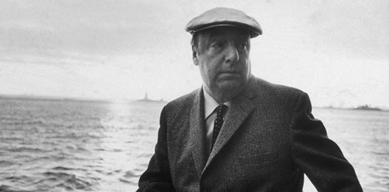 20 ατάκες του Pablo Neruda για να αμφισβητήσεις όσο θες την αγάπη και τη ζωή