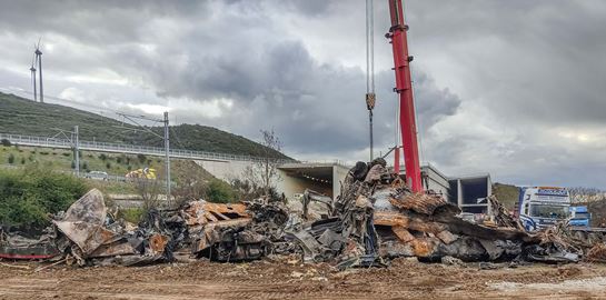 Πόρισμα για Τέμπη: Κόλαφος για τη λειτουργία του κράτους