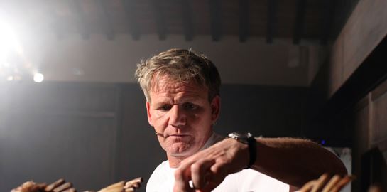 O Gordon Ramsay ξέρει καλά πώς ψήνεται τέλεια κάθε κρέας