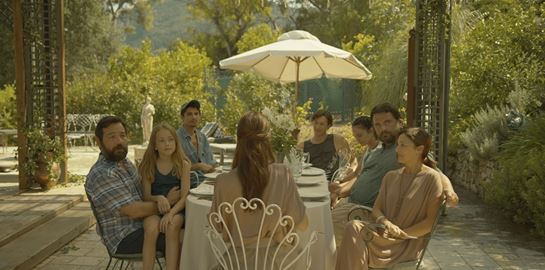 Οι 13 &quot;σκοτεινοί&quot; πρωταγωνιστές της νέας σειράς 42°C