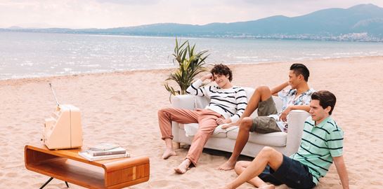 Στιλάτος από το πρωί μέχρι και το βράδυ