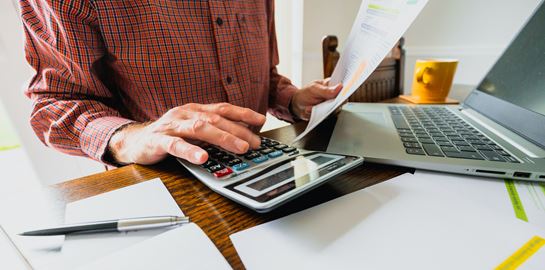 Οι τέσσερις φορολογικές υποχρεώσεις του καλοκαιριού